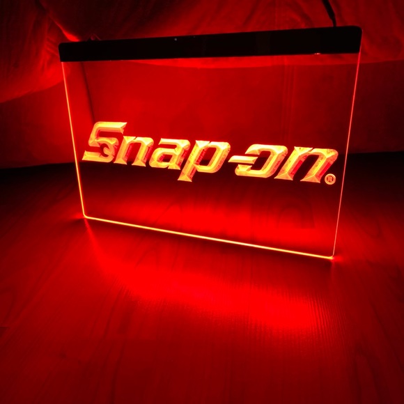 SNAP ON LED NEON RED LIGHT SIGN 8x12 - Picture 3 of 3